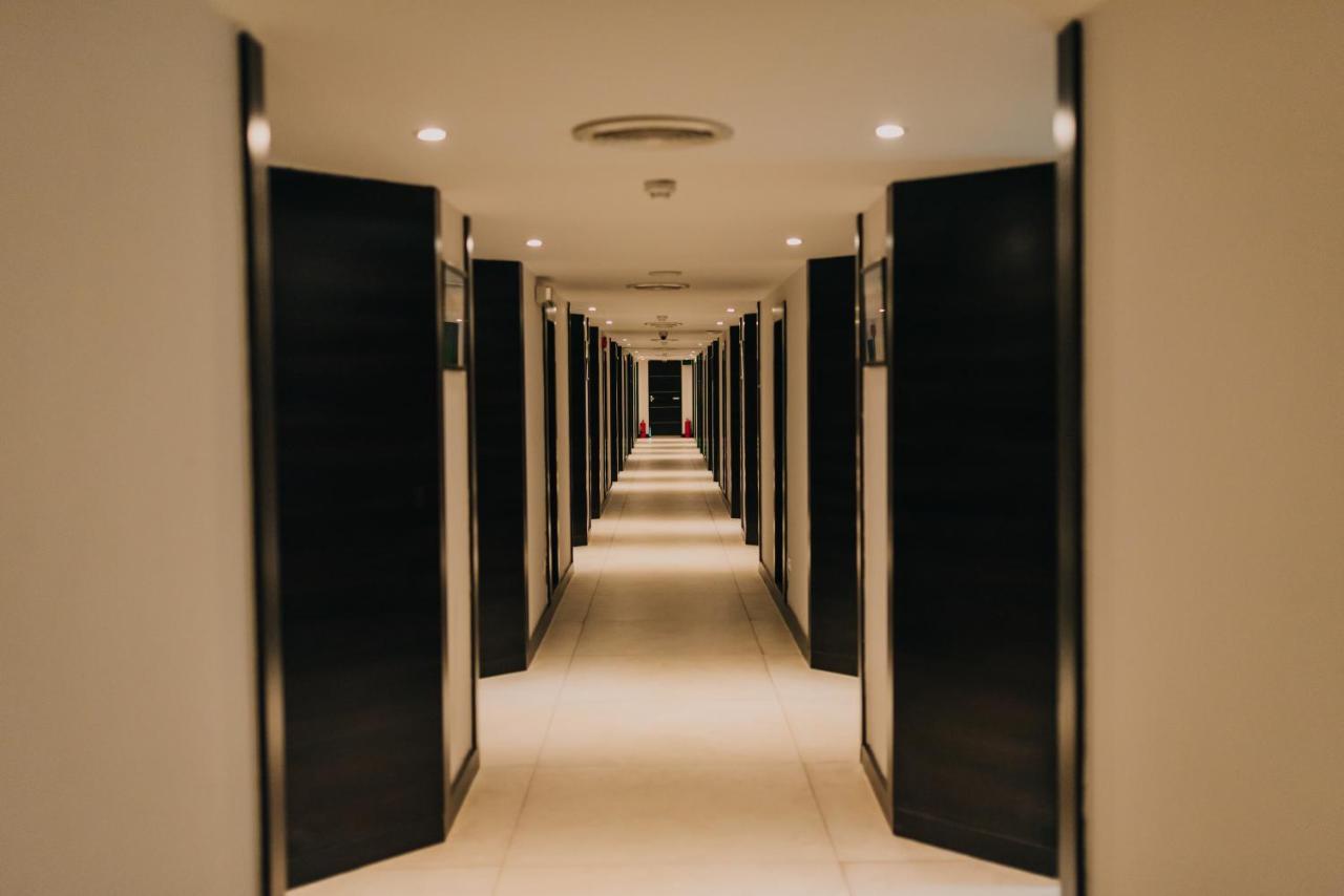 Ashur Hotel Dukhan Esterno foto