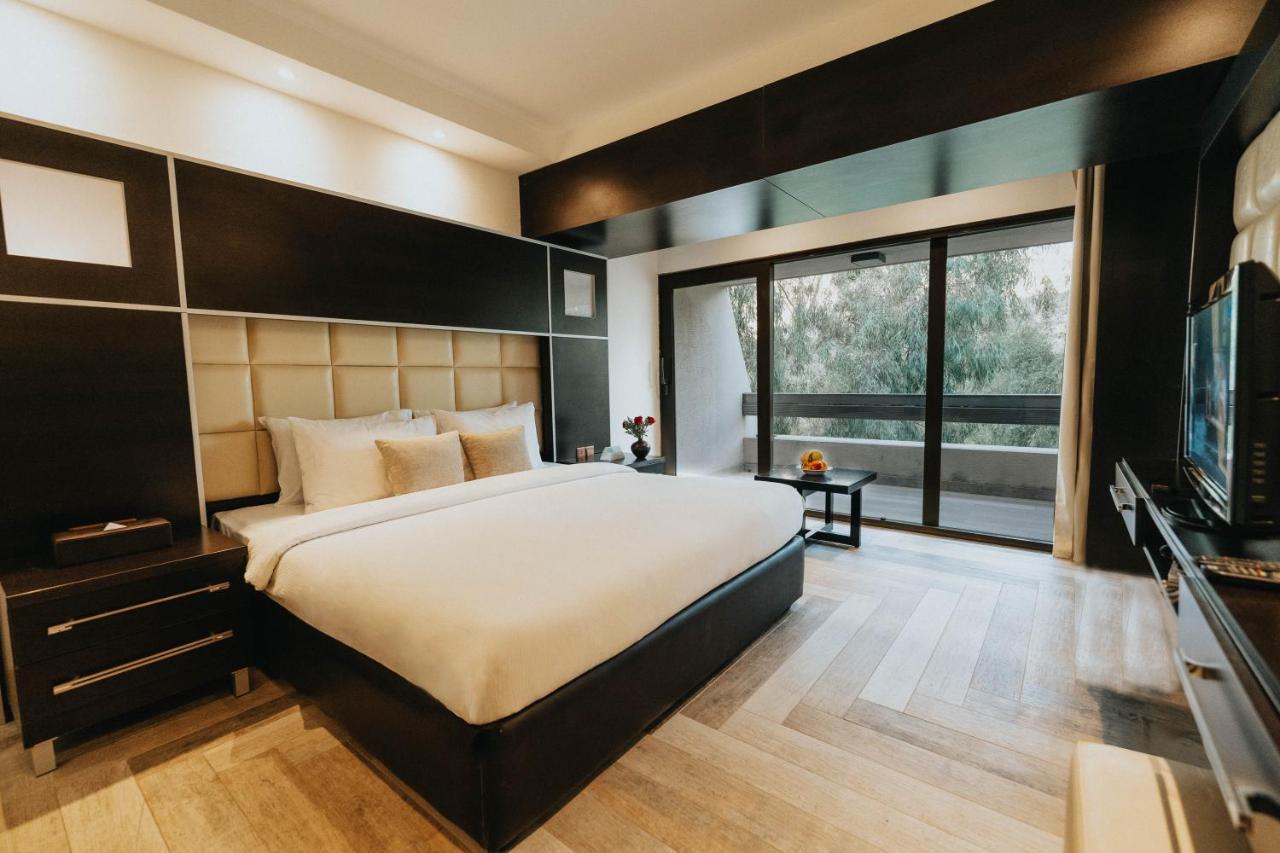 Ashur Hotel Dukhan Esterno foto